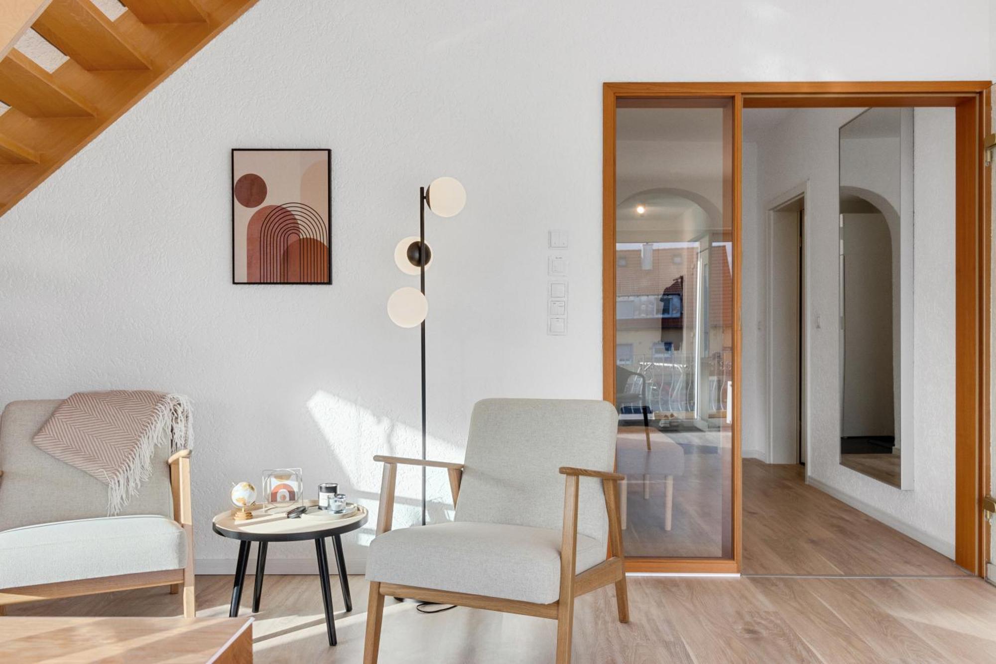 Fuer 6 Personen - Parkplatz - Terrasse - Kueche - Wlan